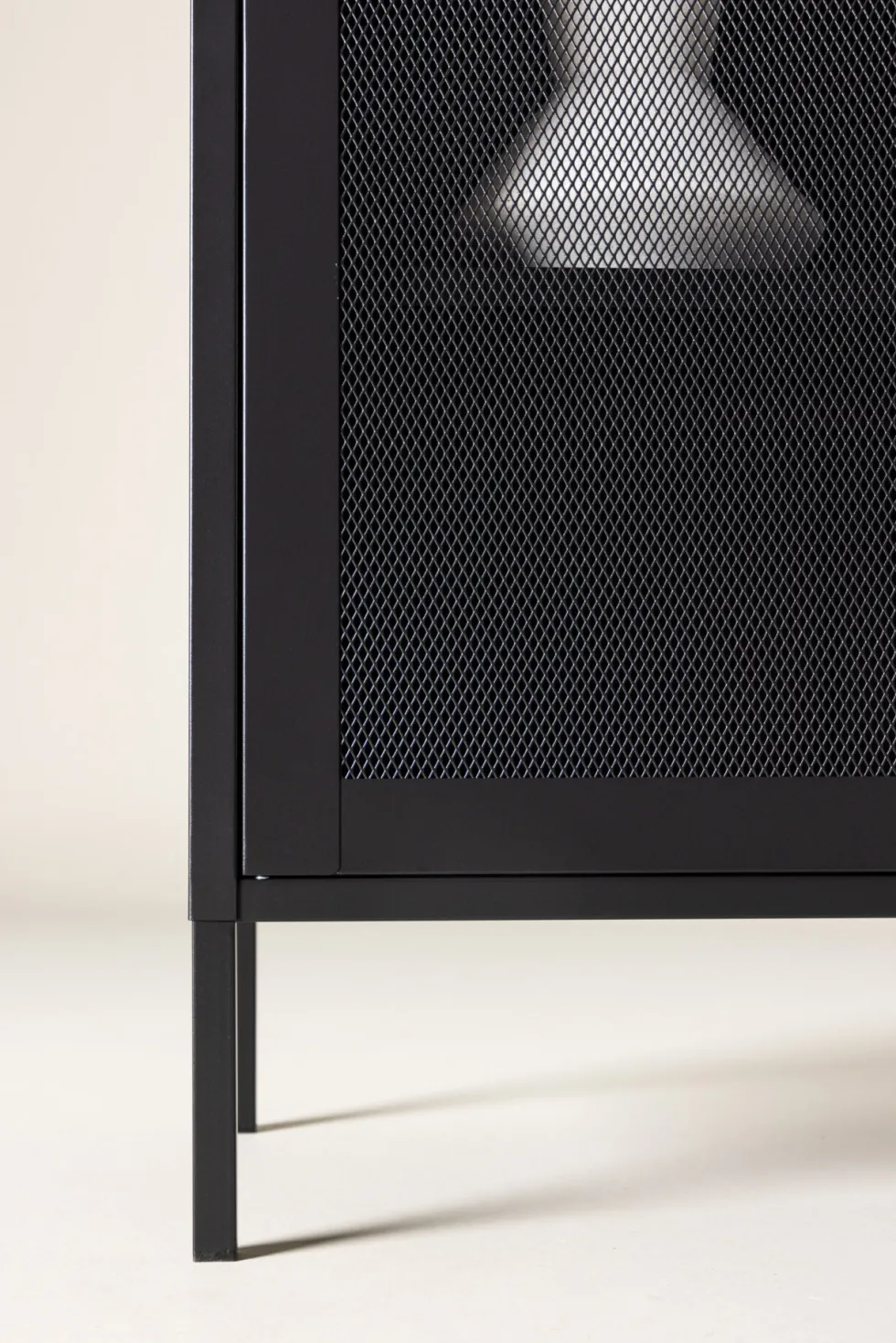 Misha Skåp 40 x 102 x 80