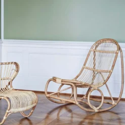 Nanny rocking chair