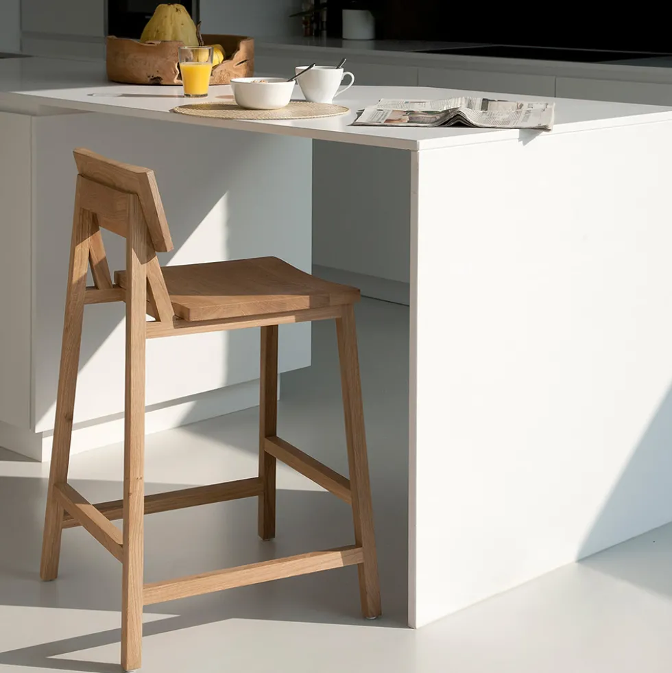 N3 counter stool