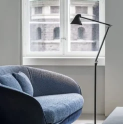 NJP golvlampa