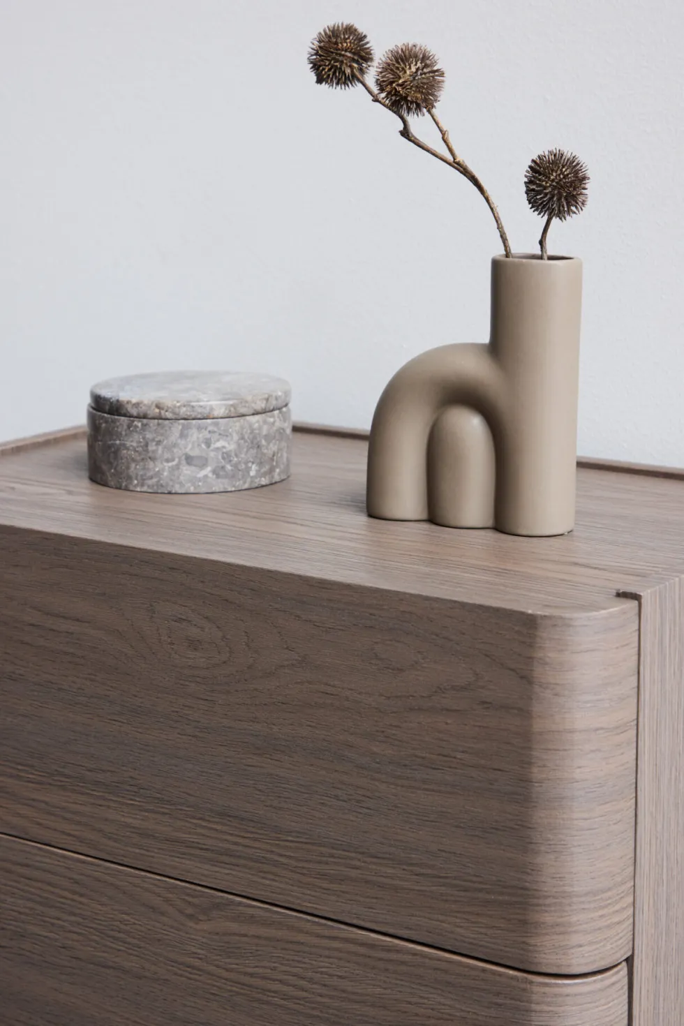 Noble Byrå 35 x 100 x 55