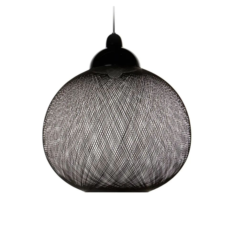 Non Random 48 taklampa