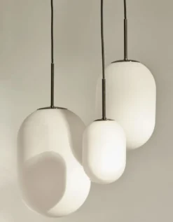Noor Pendant – Takpendel i munblåst glas, Small / Medium / Large