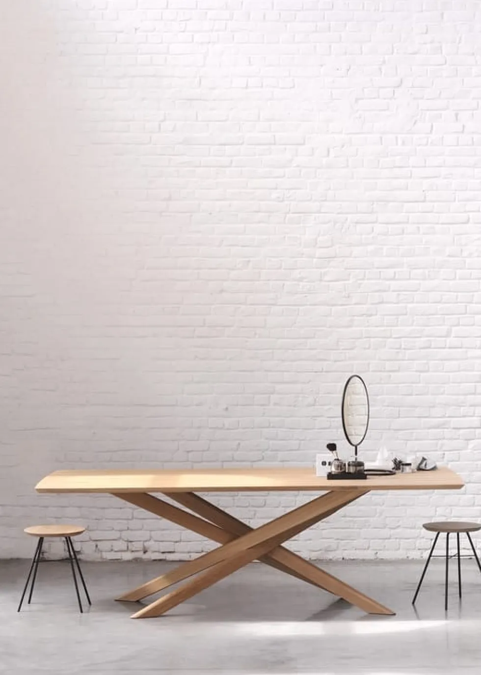 Oak Mikado matbord