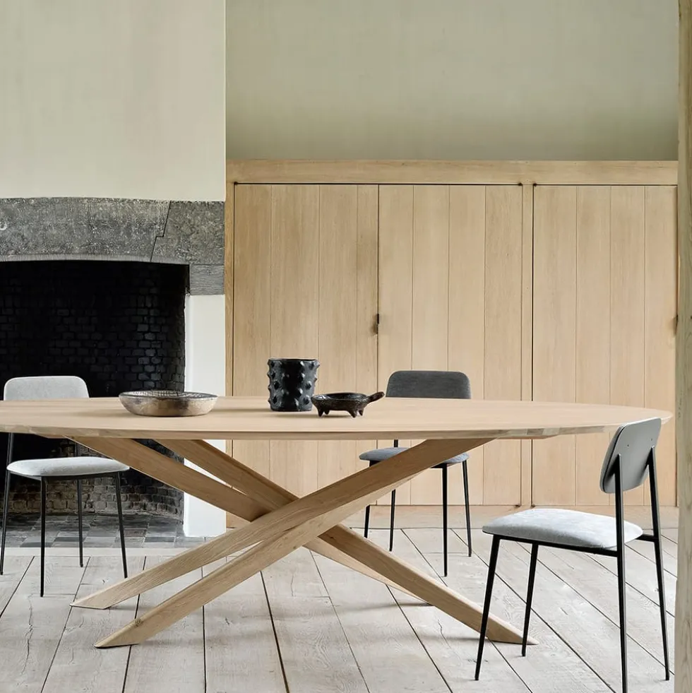 Oak Mikado oval matbord