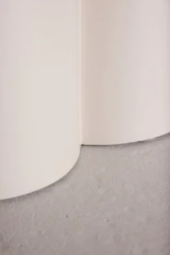 Olivia Soffbord ⌀80 Whitewash