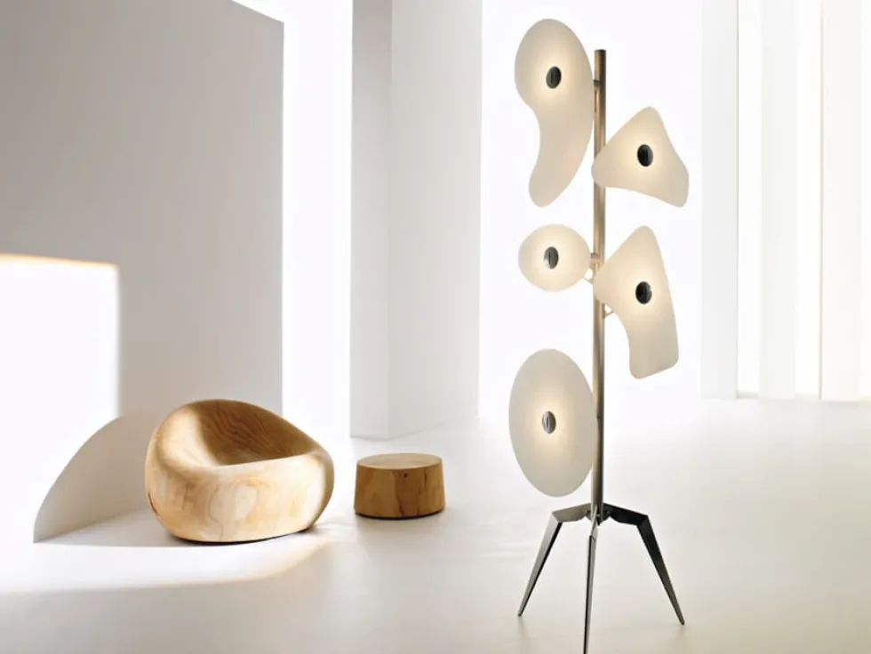 Orbital golvlampa