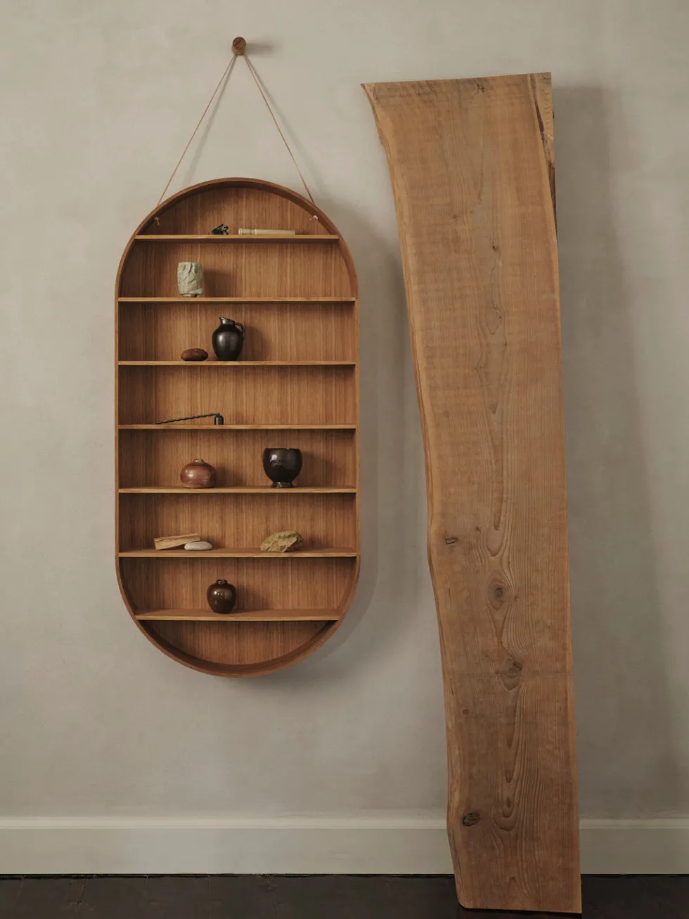 Oval Dorm Hylla