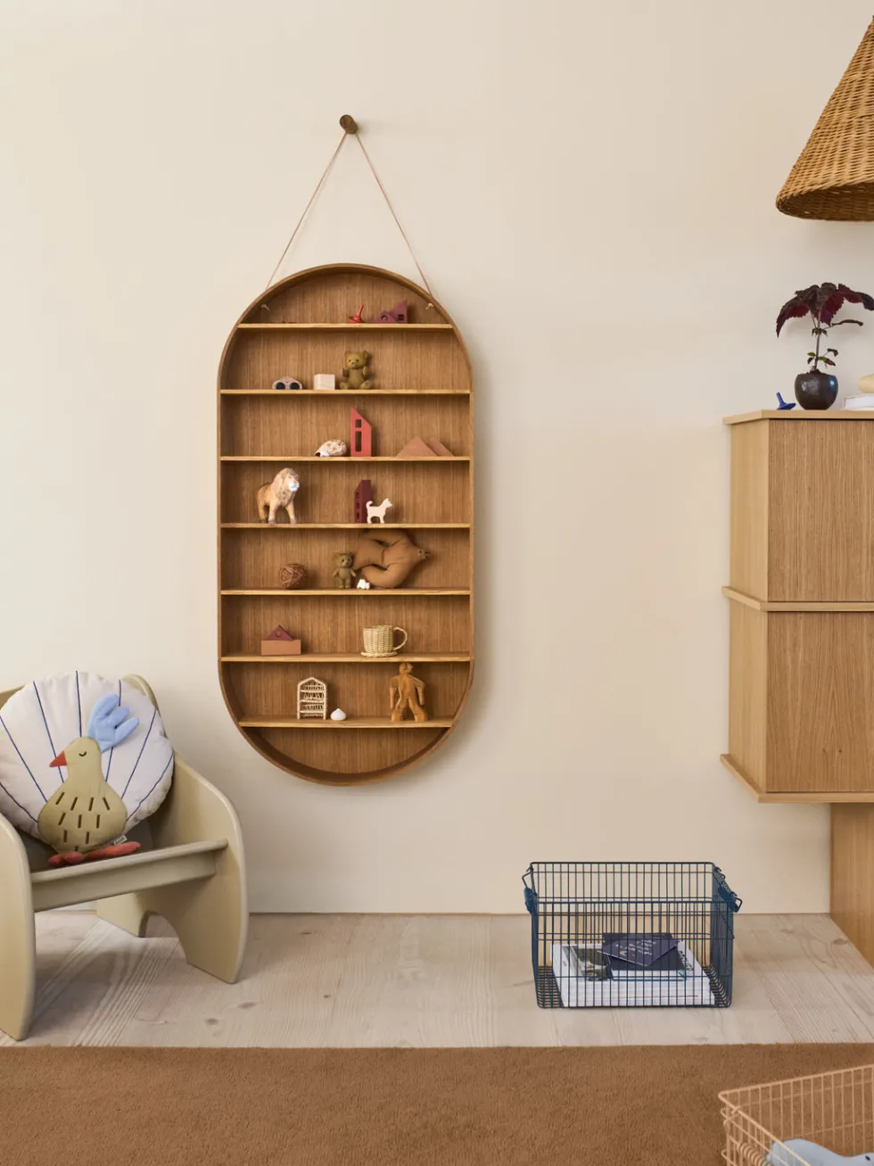 Oval Dorm Hylla