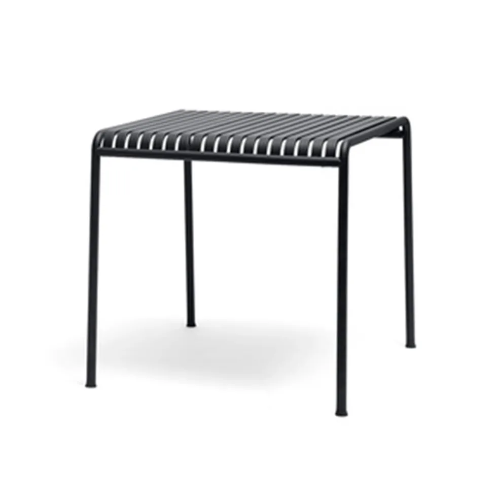 Palissade table 82