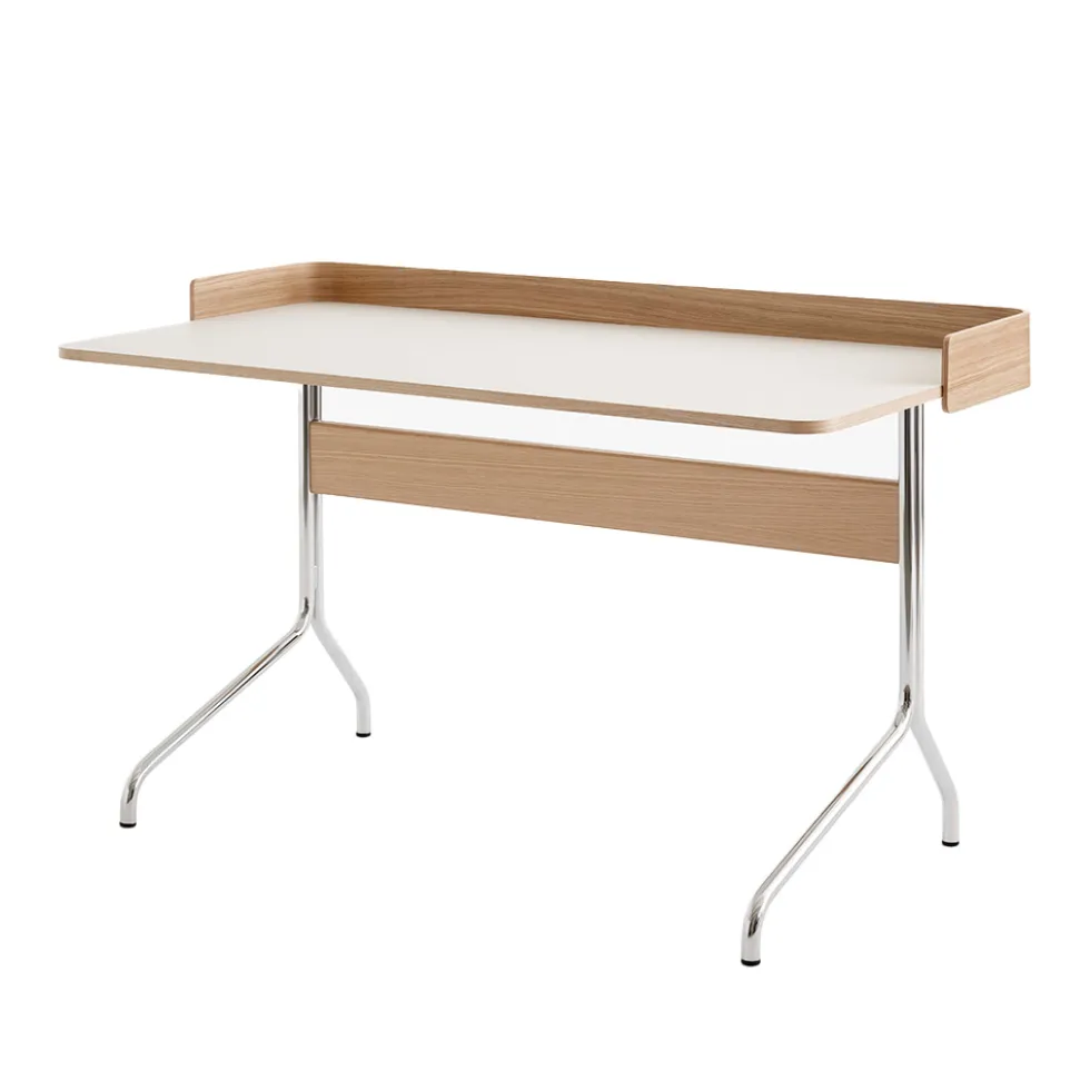 Pavilion AV17 desk