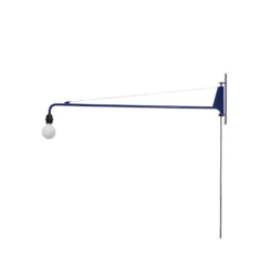Petite potence vägglampa