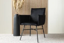 Petra Matstolar Black