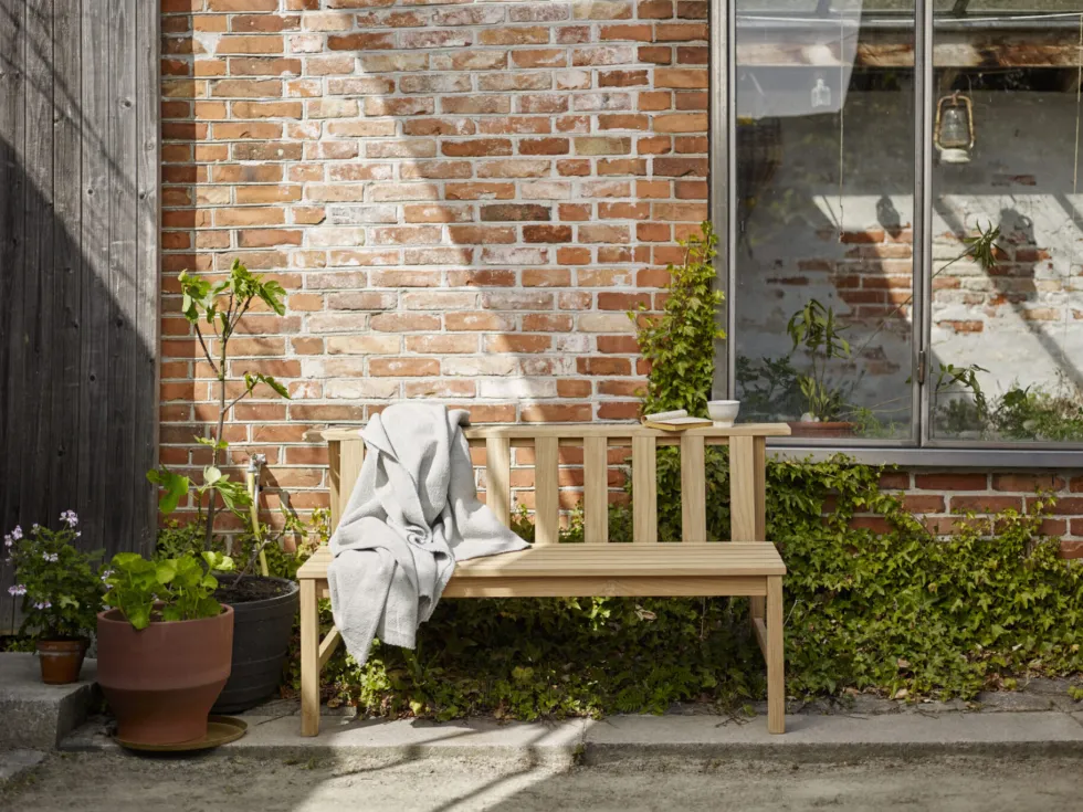 Plank bench 144