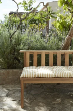 Plank chair