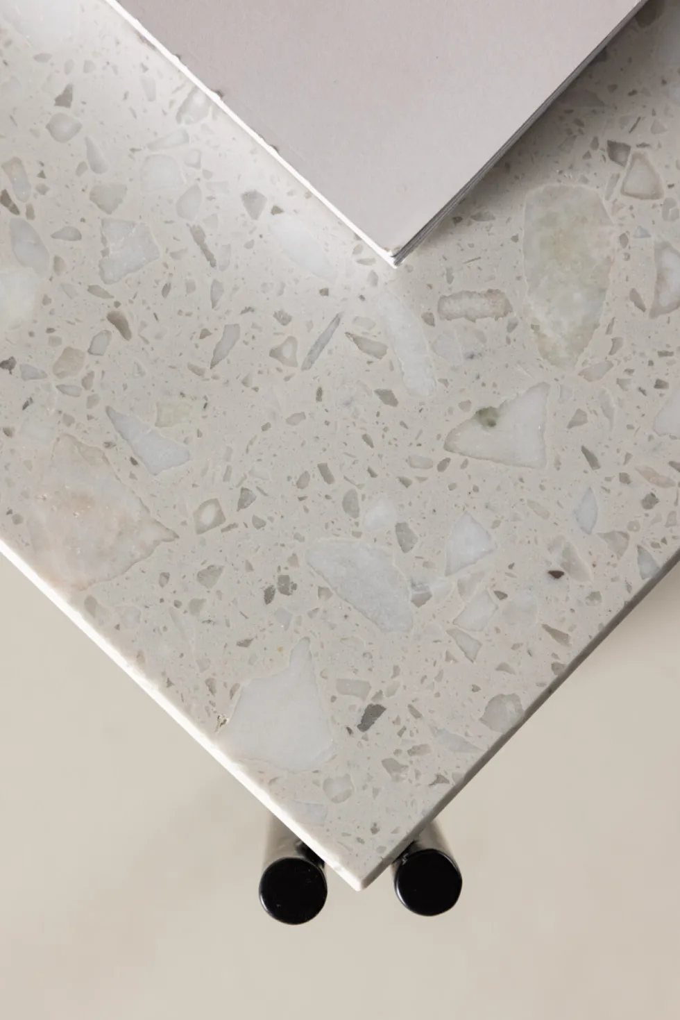 Razzia Soffbord 75 x 75 White