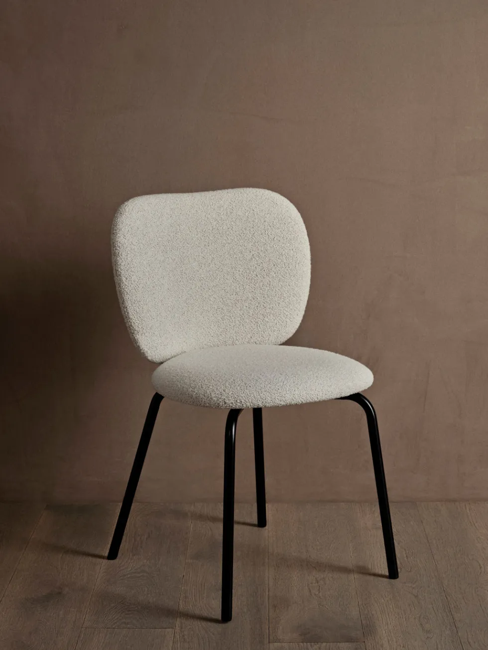 Rico Stol Svart Soft Bouclé – Benvit/Sand Stol