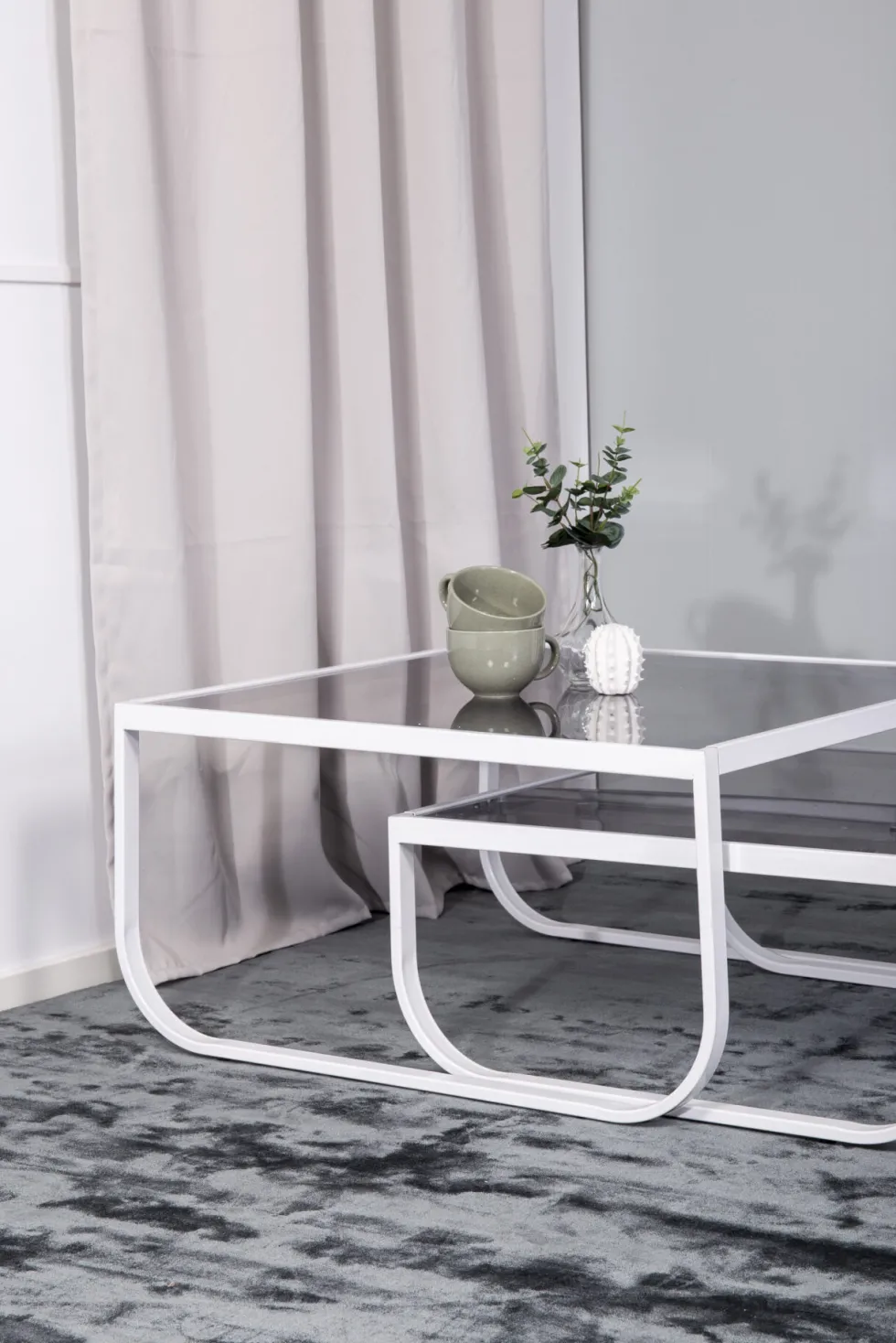 Rocker Soffbord 81 x 81 White