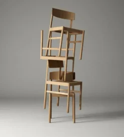 Rod Stol – design av Pierre Sindre, flera färger & valbara dynor