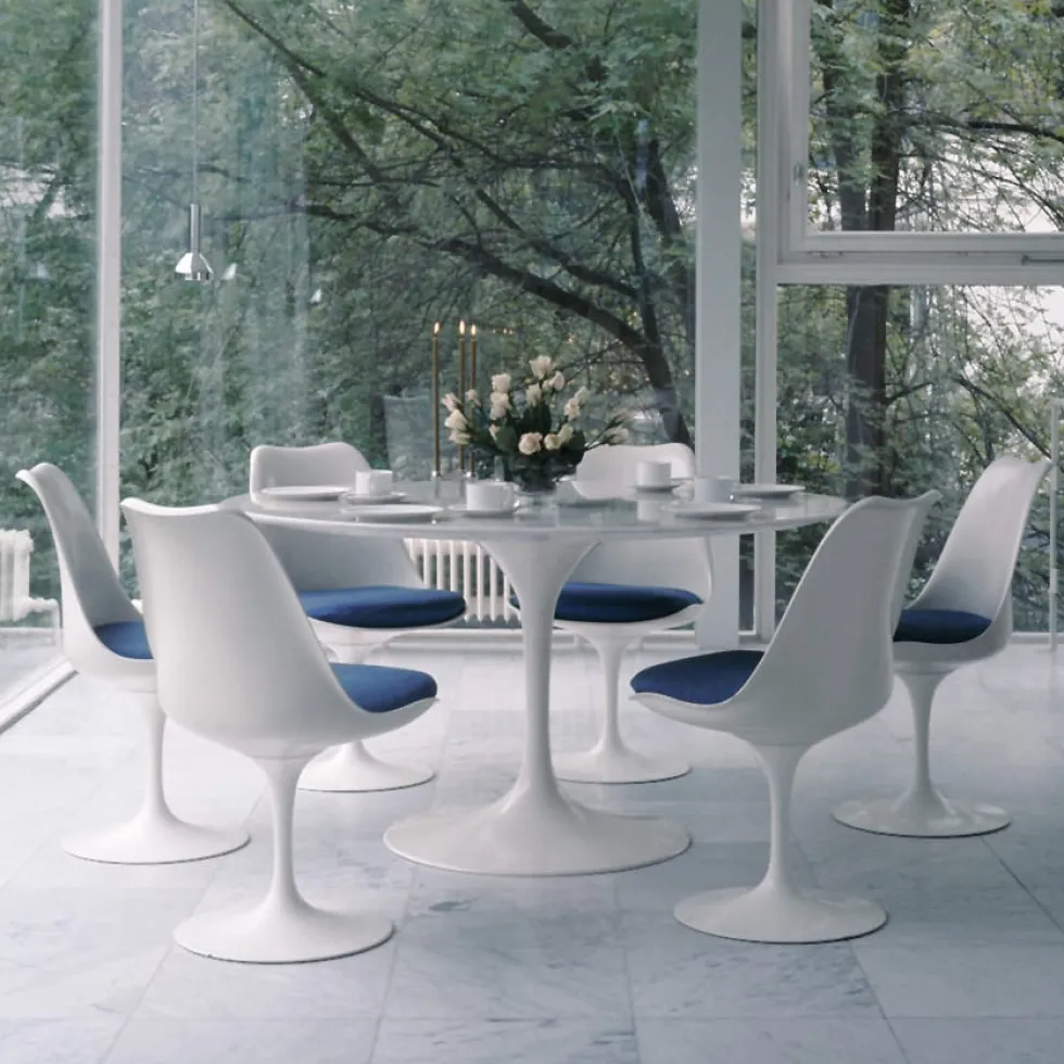 Saarinen Tulip Armless chair
