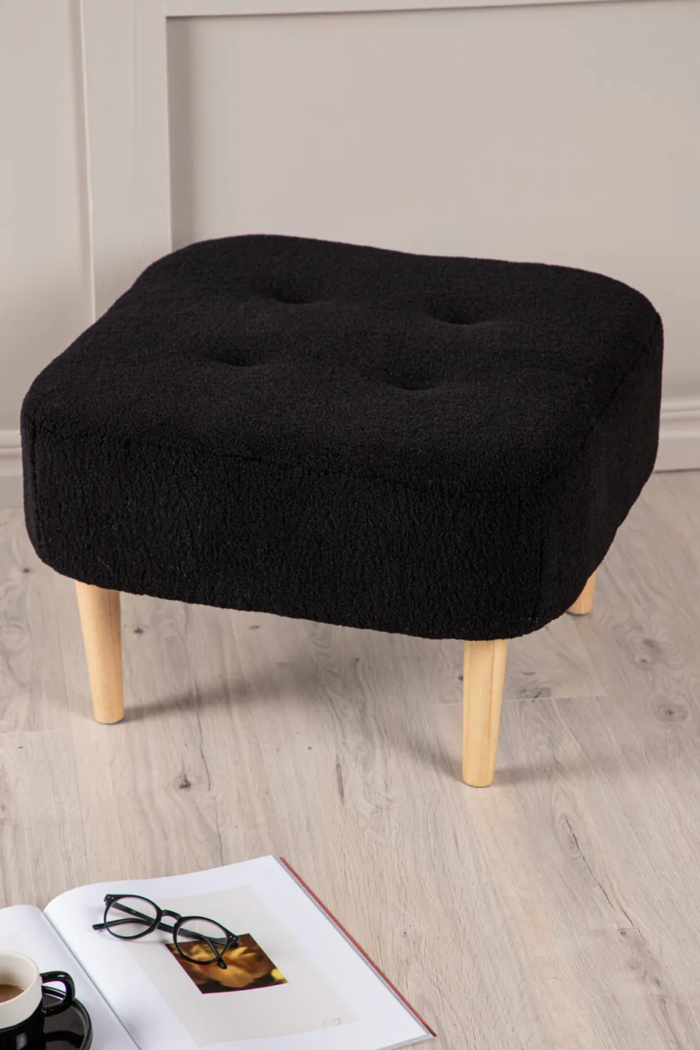 Salina Puff 56 x 56 x 41