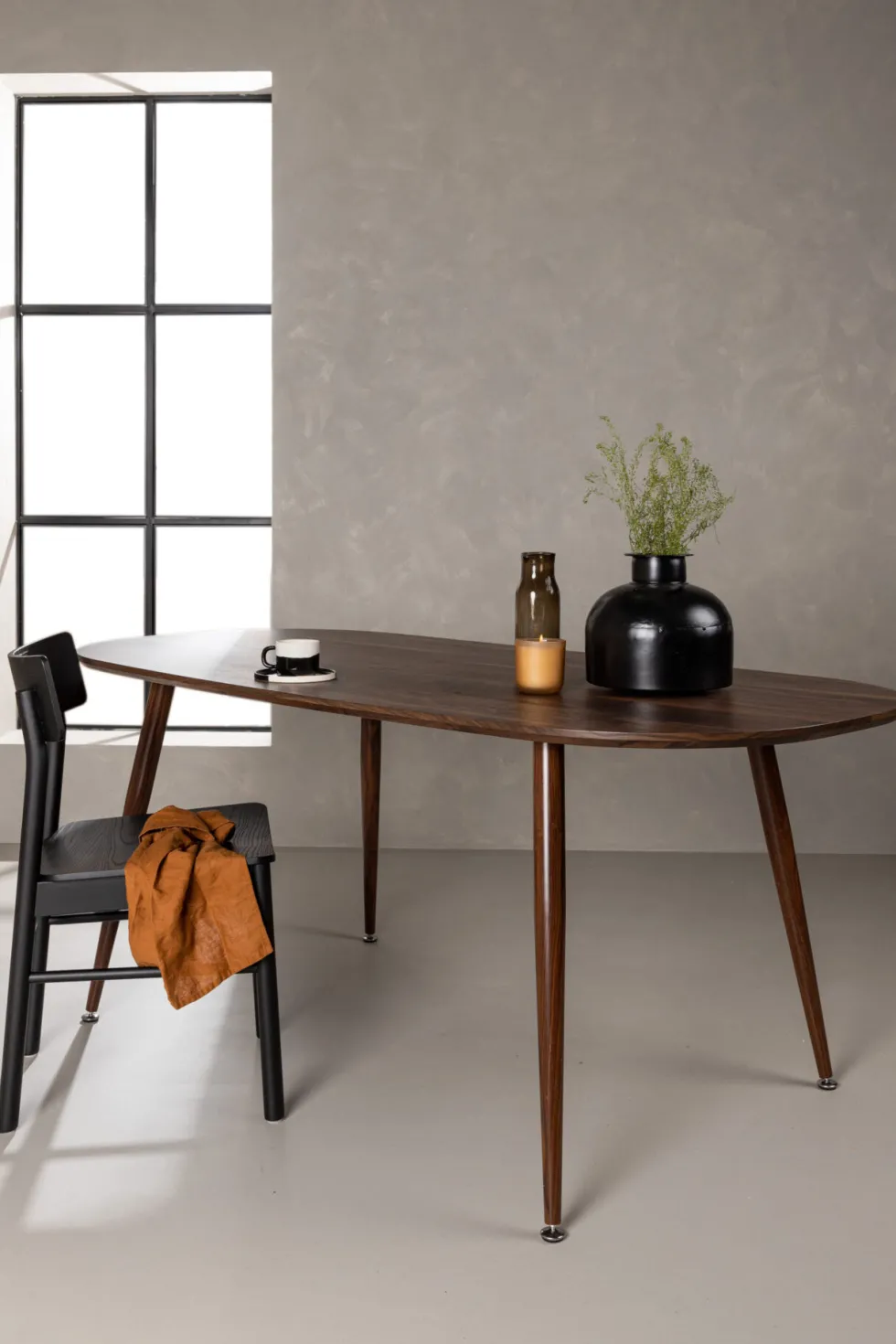 Sanford Ovala Matbord 180 x 90 Mörkbrun