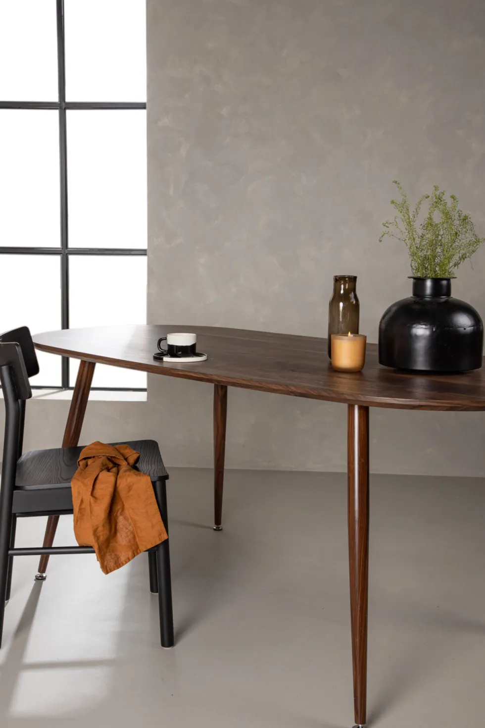 Sanford Ovala Matbord 180 x 90 Mörkbrun