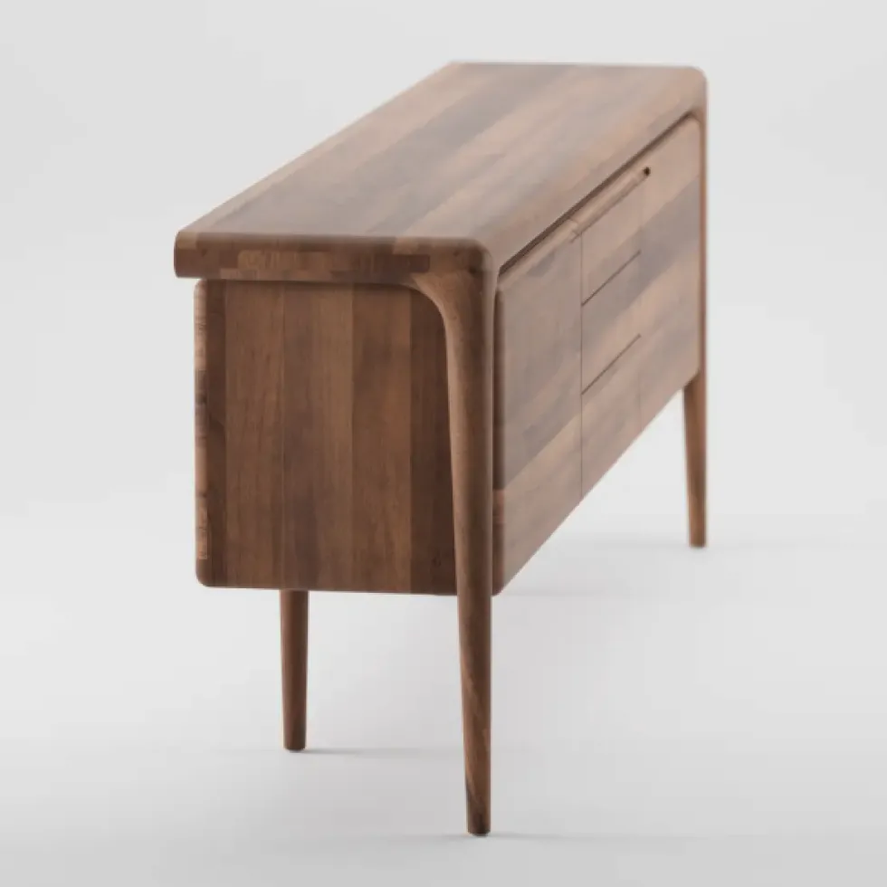 Sideboard Latus i europeisk valnöt