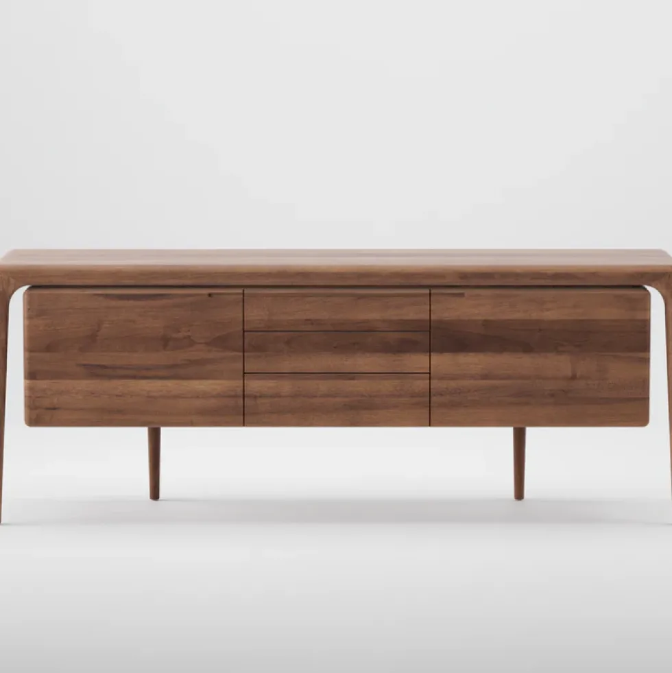 Sideboard Latus i europeisk valnöt
