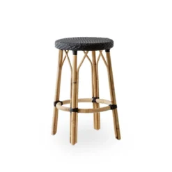 Simone stool