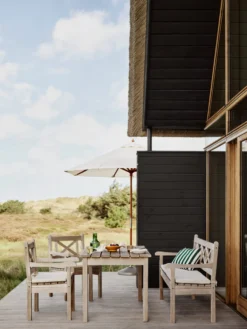Skagen table