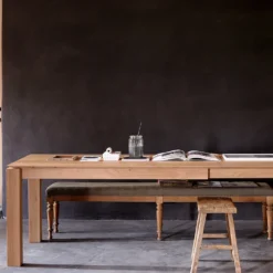 Slice extendable dining table