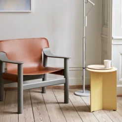 Slit table round