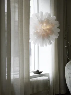Snöblomma – Adventsstjärna i vitt papper, 44 / 68 / 80 cm