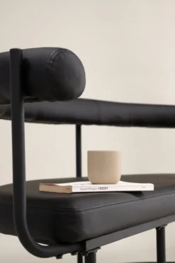 Stallhagen Kökssoffa 51 x 75 x 165 Black