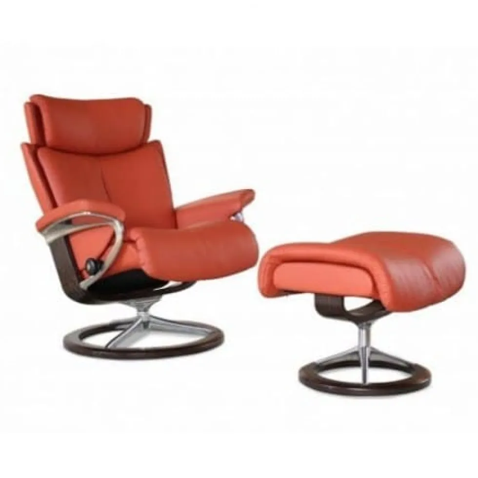 Stressless Magic L fåtölj & pall Signature base