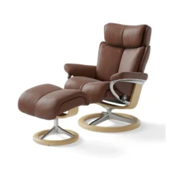 Stressless Magic M fåtölj & pall Signature base