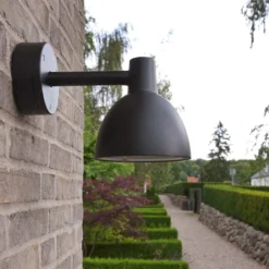 Toldbod 155 vägg utomhuslampa