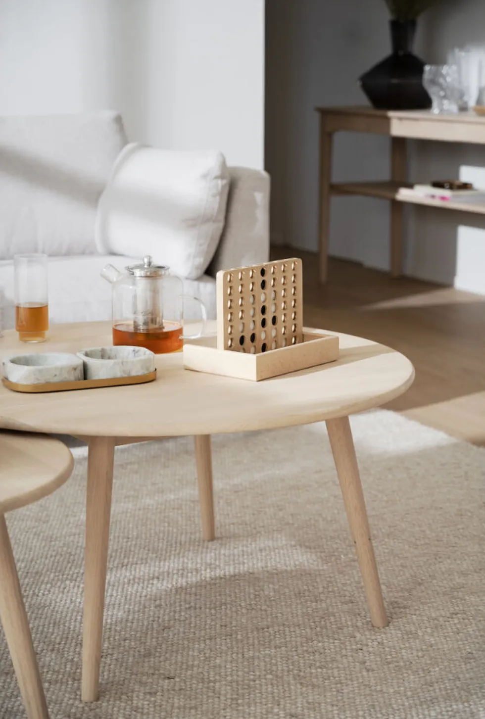 Tompkins soffbord runt Ø90