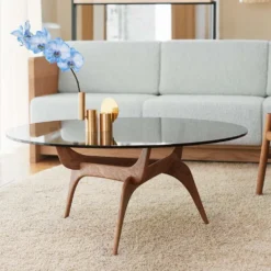 Triiio Coffee table