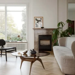 Triiio Coffee table