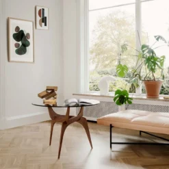 Triiio Coffee table