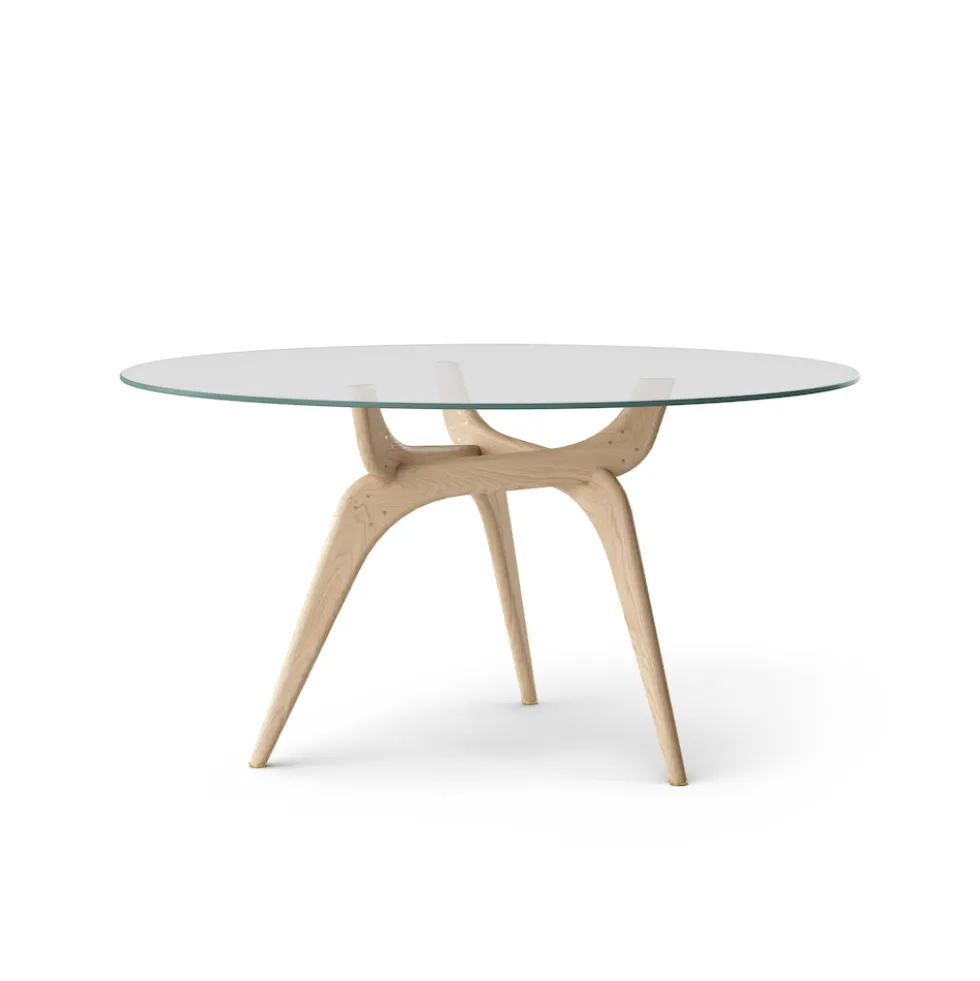 Triiio Dining table 135