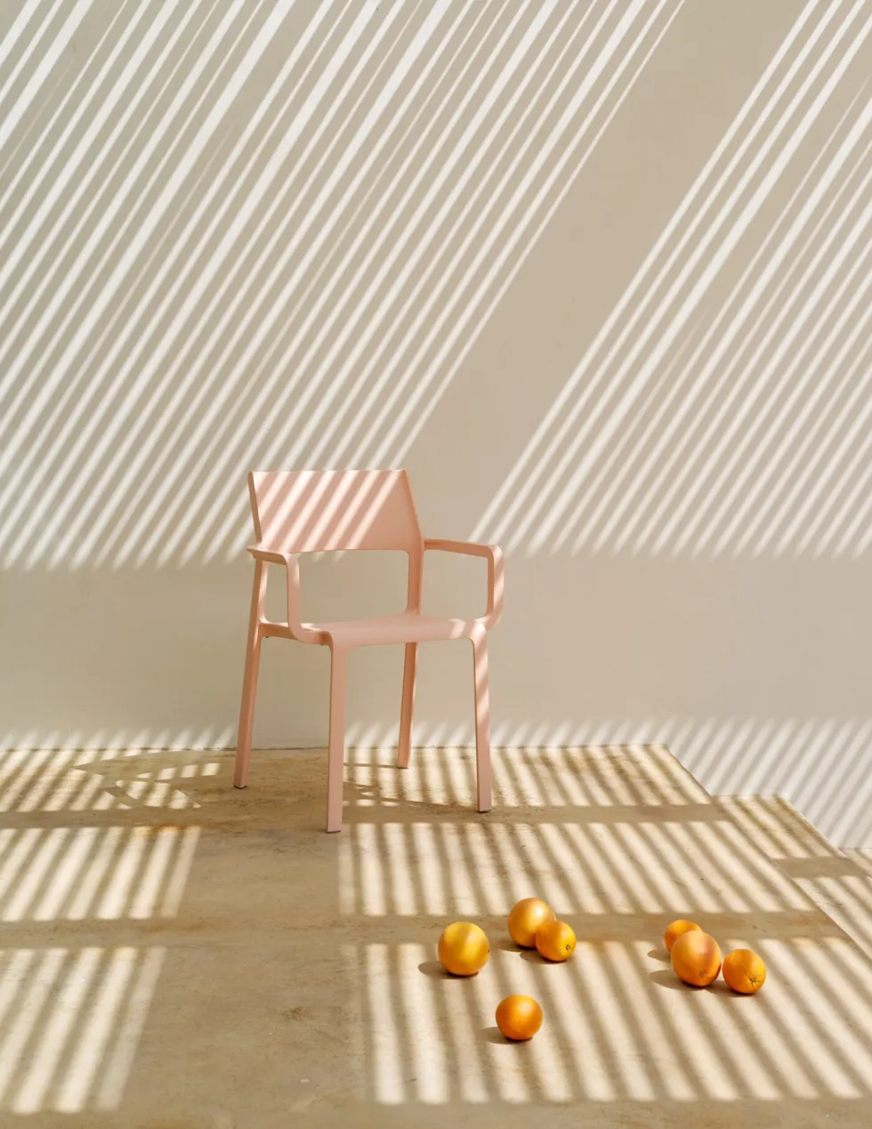 Trill Armchair