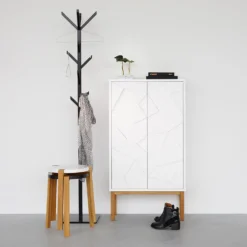 Twig klädhängare