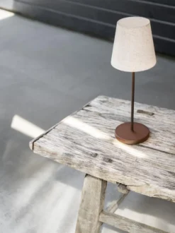 Tyra Table Portable – Portabel bordslampa med dimmer