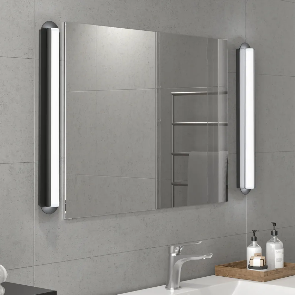 Vägglampa Royale badrum längd 80cm