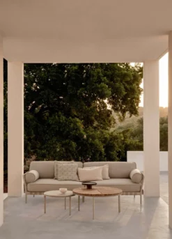 VIPP716 Open air coffee table