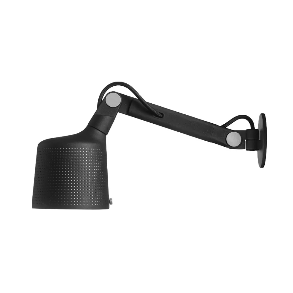 VIPP523 vägglampa