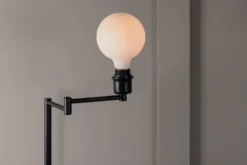 Virro Golvlampa 45 x 126 x 26